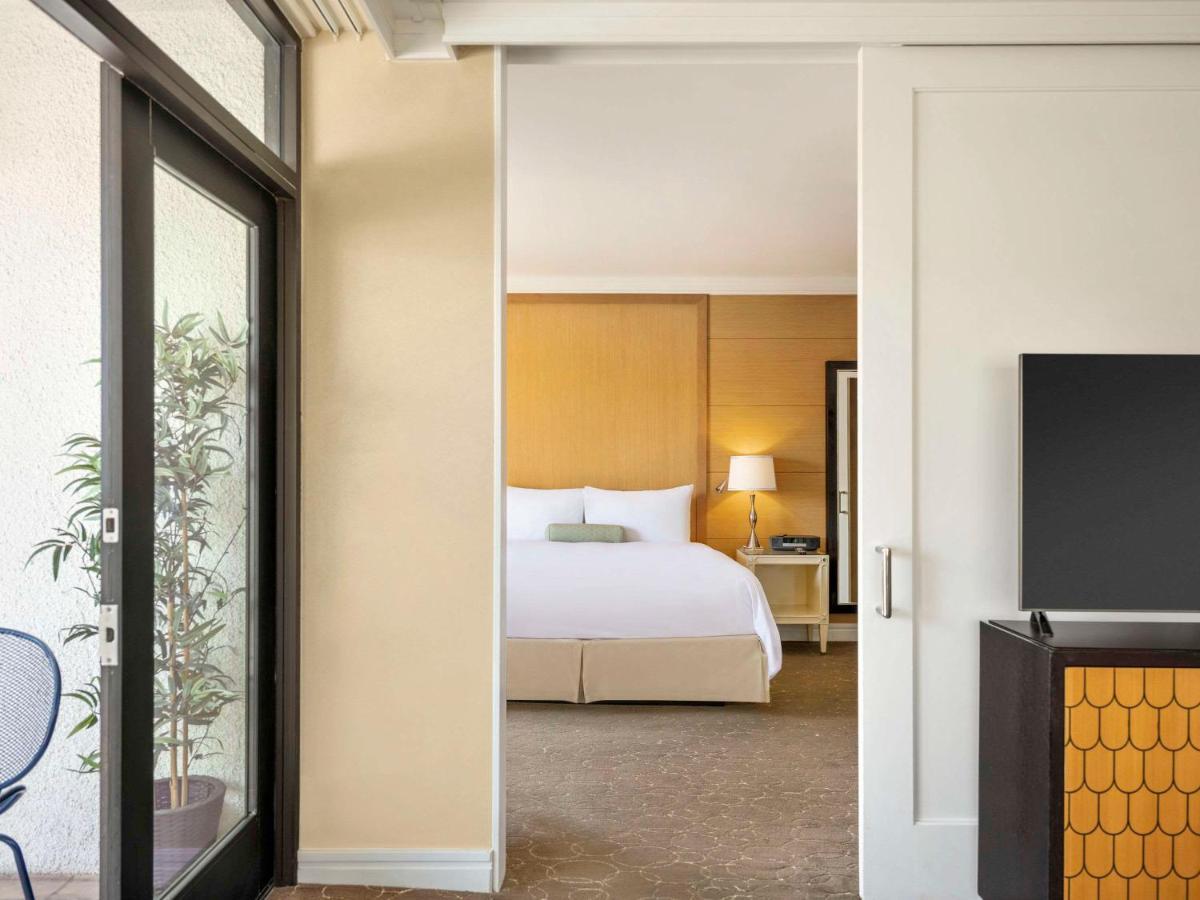 Hotel Sofitel Los Angeles At Beverly Hills Esterno foto
