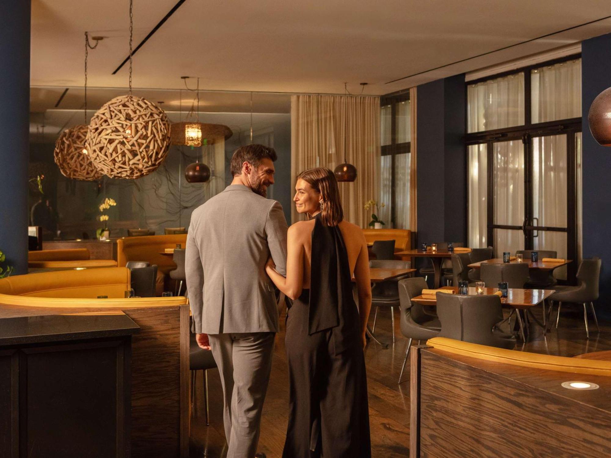 Hotel Sofitel Los Angeles At Beverly Hills Esterno foto